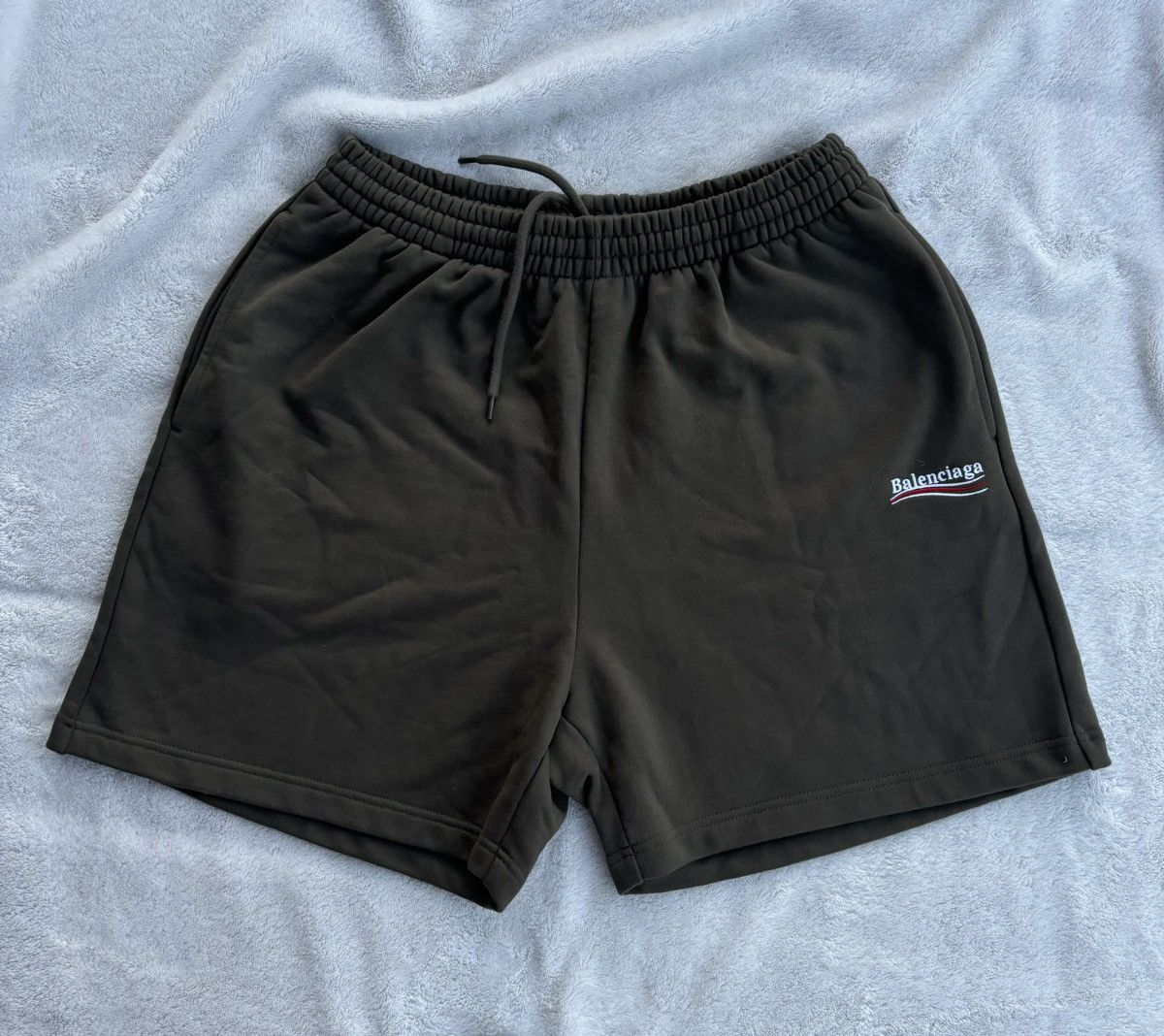 Balenciaga Style Sweat Short 58 Olive detail 3