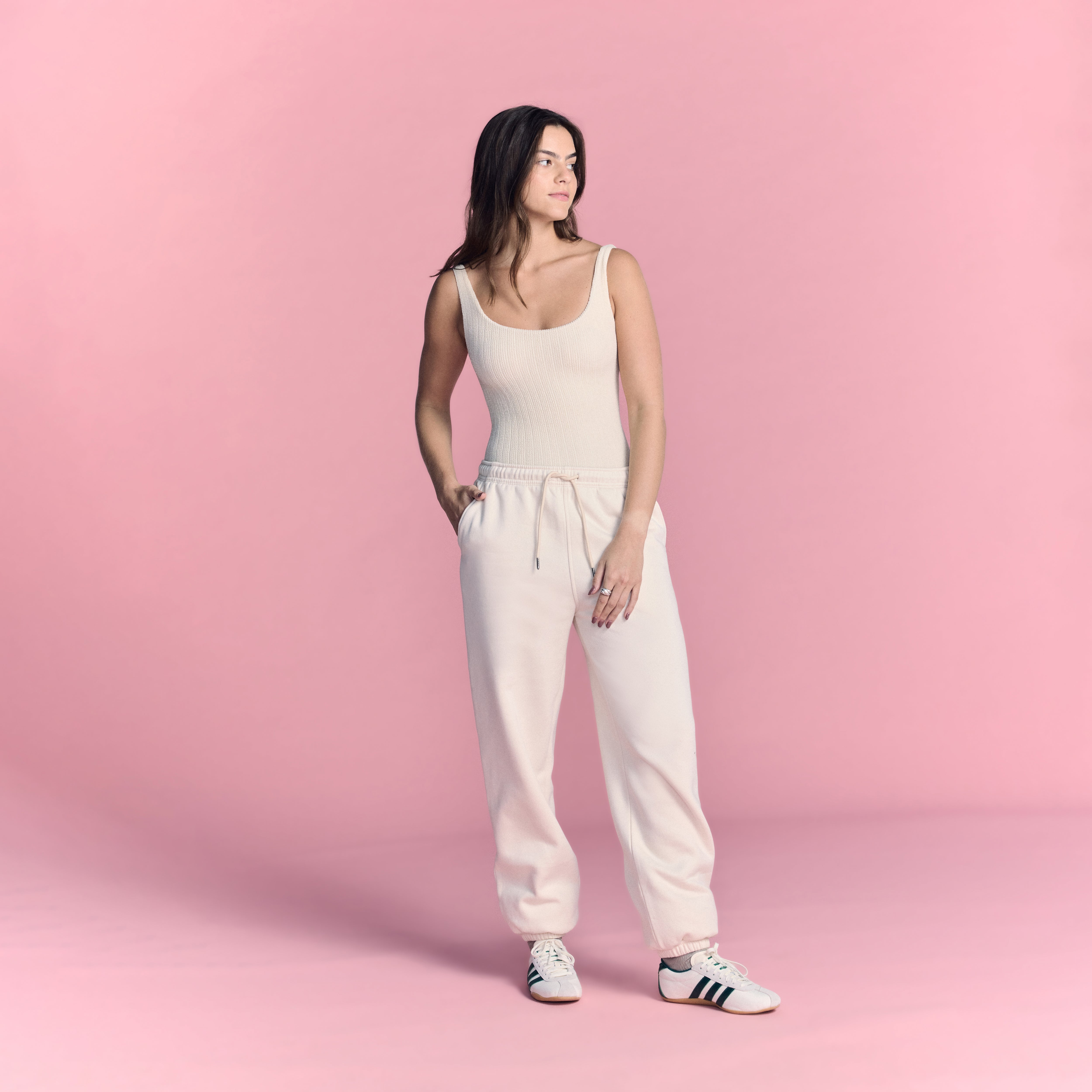 Essentials Style Sweatpant 73 Bone detail 4