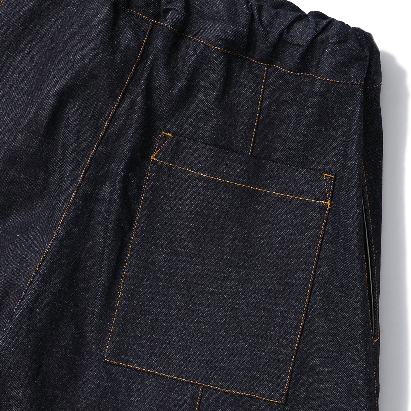Essentials Style Pleated Trouser 117 Raw Denim detail 3