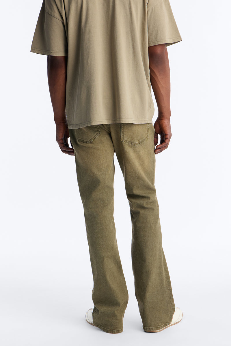 Essentials Style Slim Denim 126 Olive detail 3