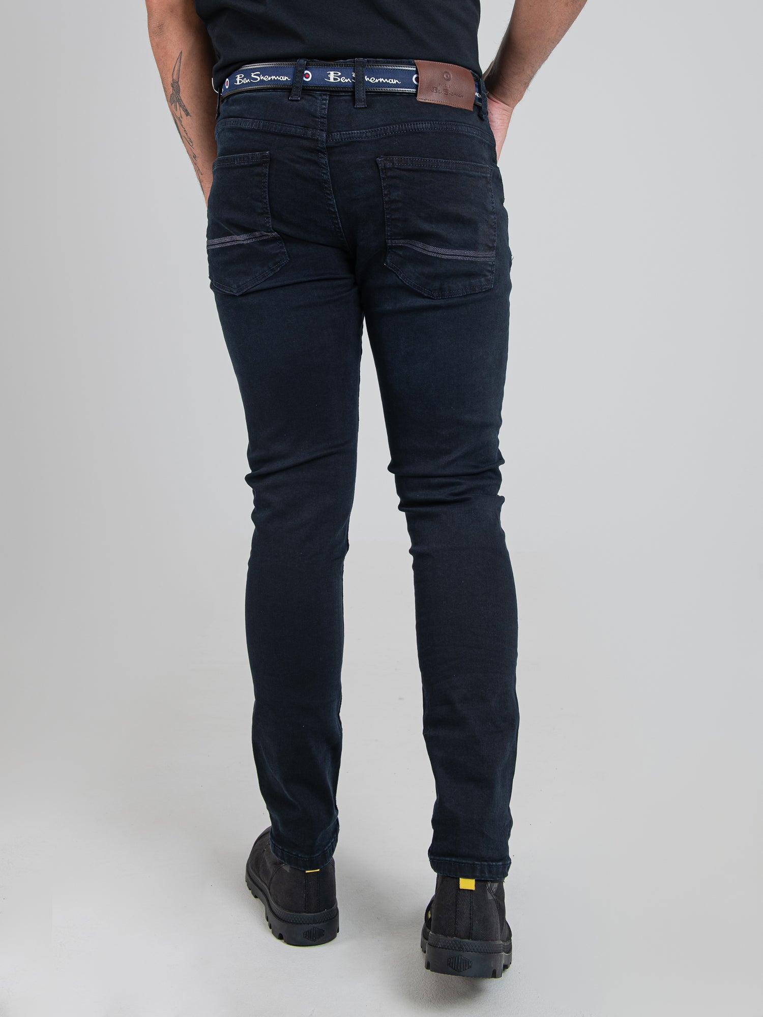 Essentials Style Slim Denim 149 Bone detail 4
