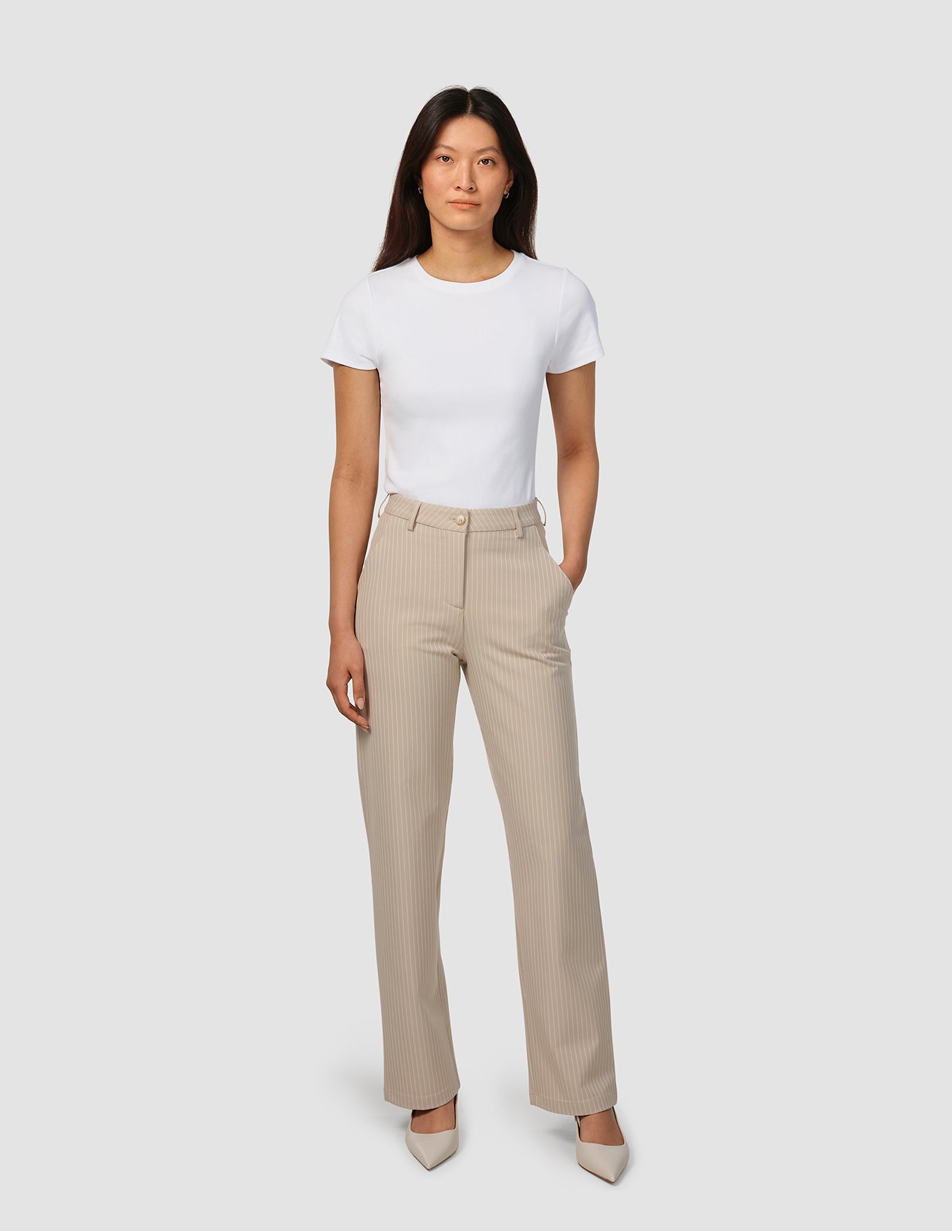 Essentials Style 874 Straight Pant 182 Sand detail 3