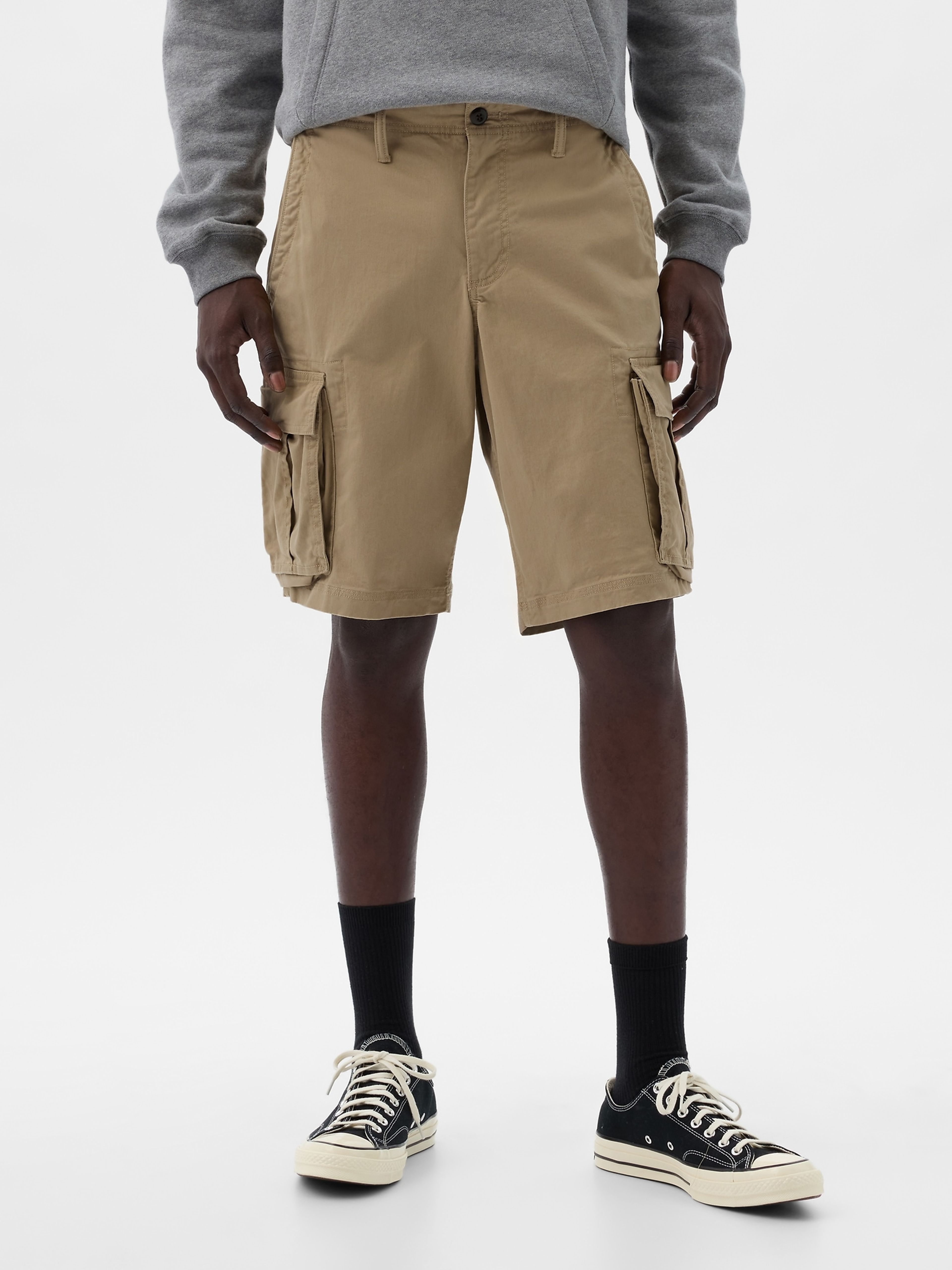 Yeezy Gap Style Cargo Short 202 Sand detail 4