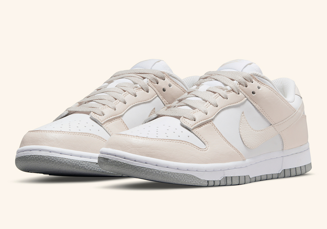 Yeezy Style Dunk Low 26 Cream detail 2