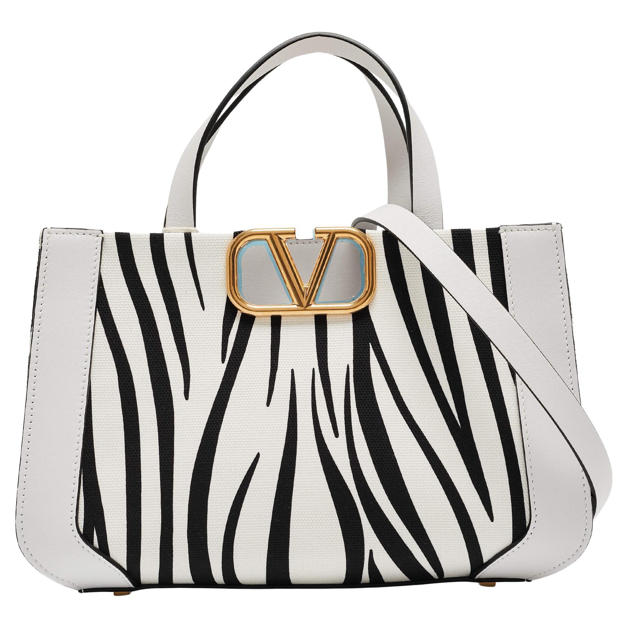 Valentino Style Gel-1130 62 Zebra detail 3