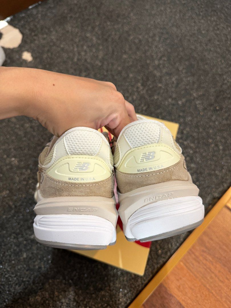 Balenciaga Style 990v6 66 Cream detail 4