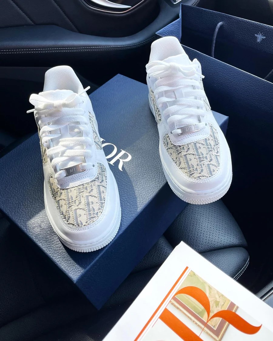 Dior Style Air Force 1 Low 71 Cream detail 3