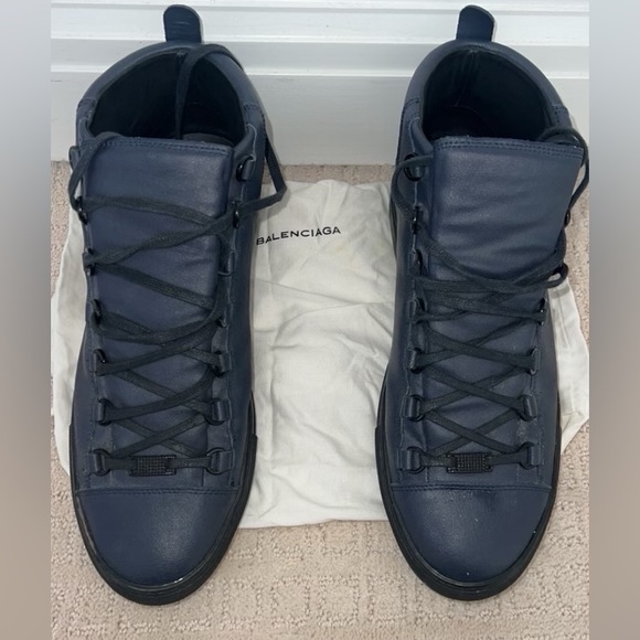 Balenciaga Style Cloud X 83 Navy detail 3