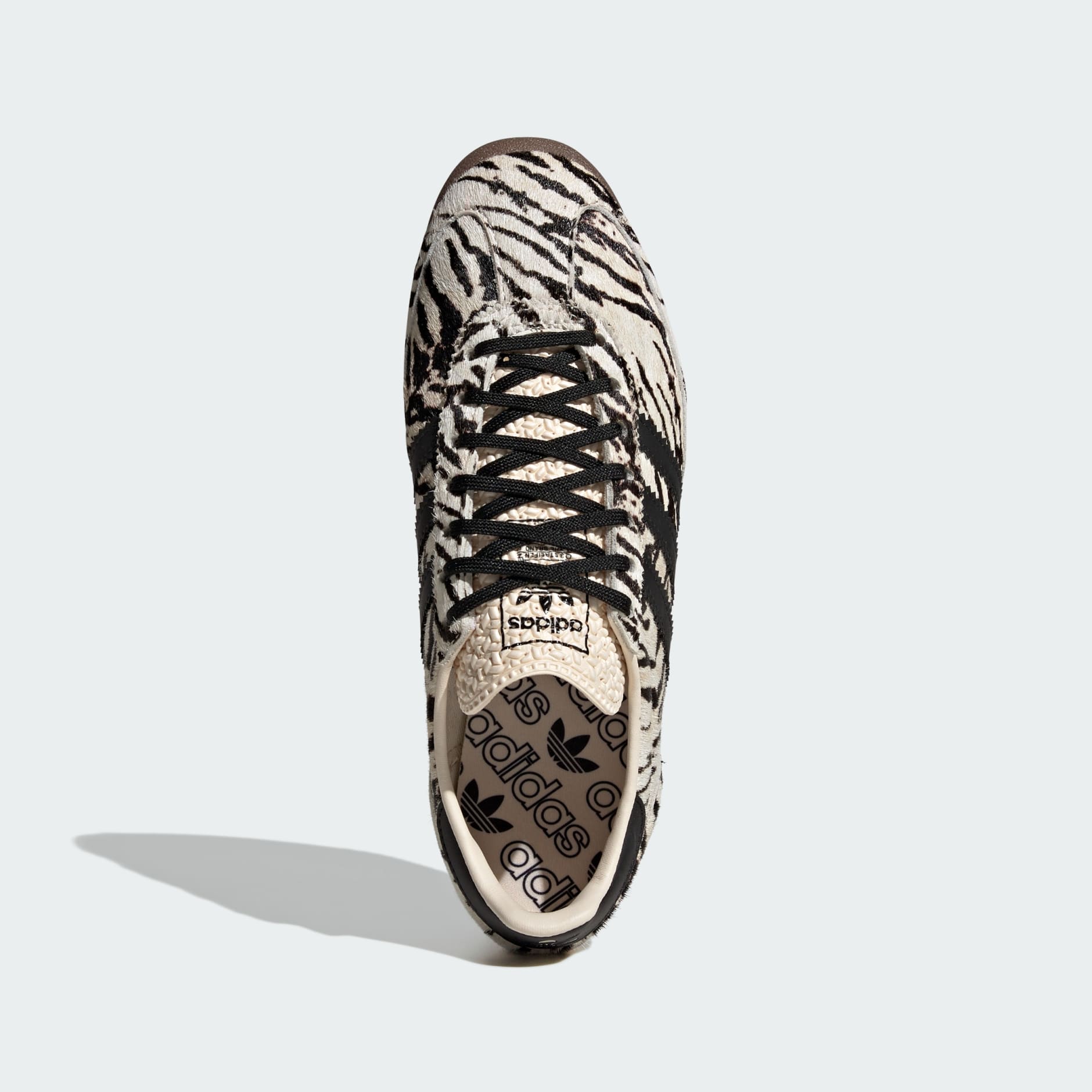 Adidas Style 2002R 84 Zebra detail 3