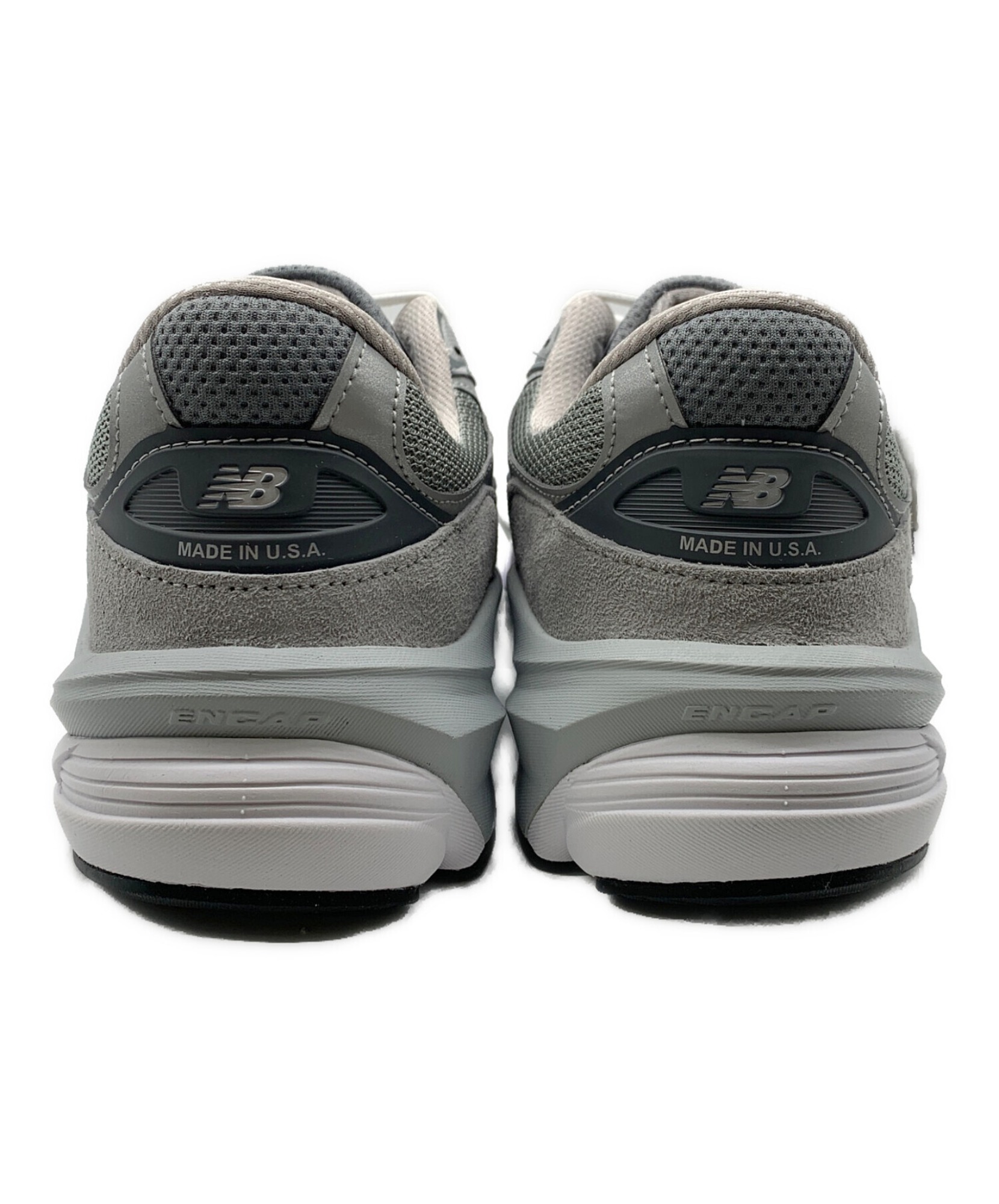 On Style 990v6 109 Beluga detail 2