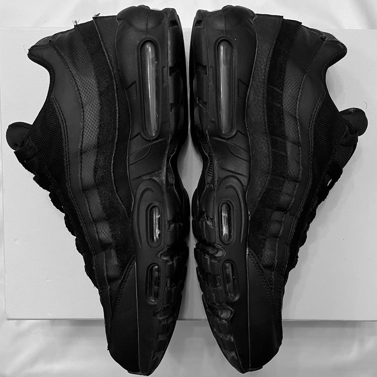 Nike Style Ace Sneaker 110 Triple Black detail 3