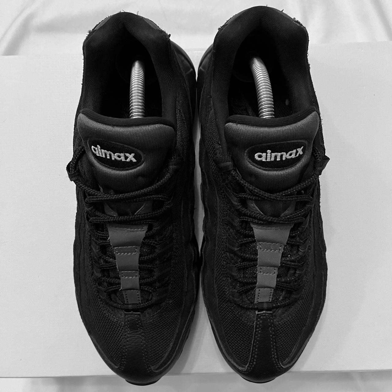 Nike Style Ace Sneaker 110 Triple Black detail 4