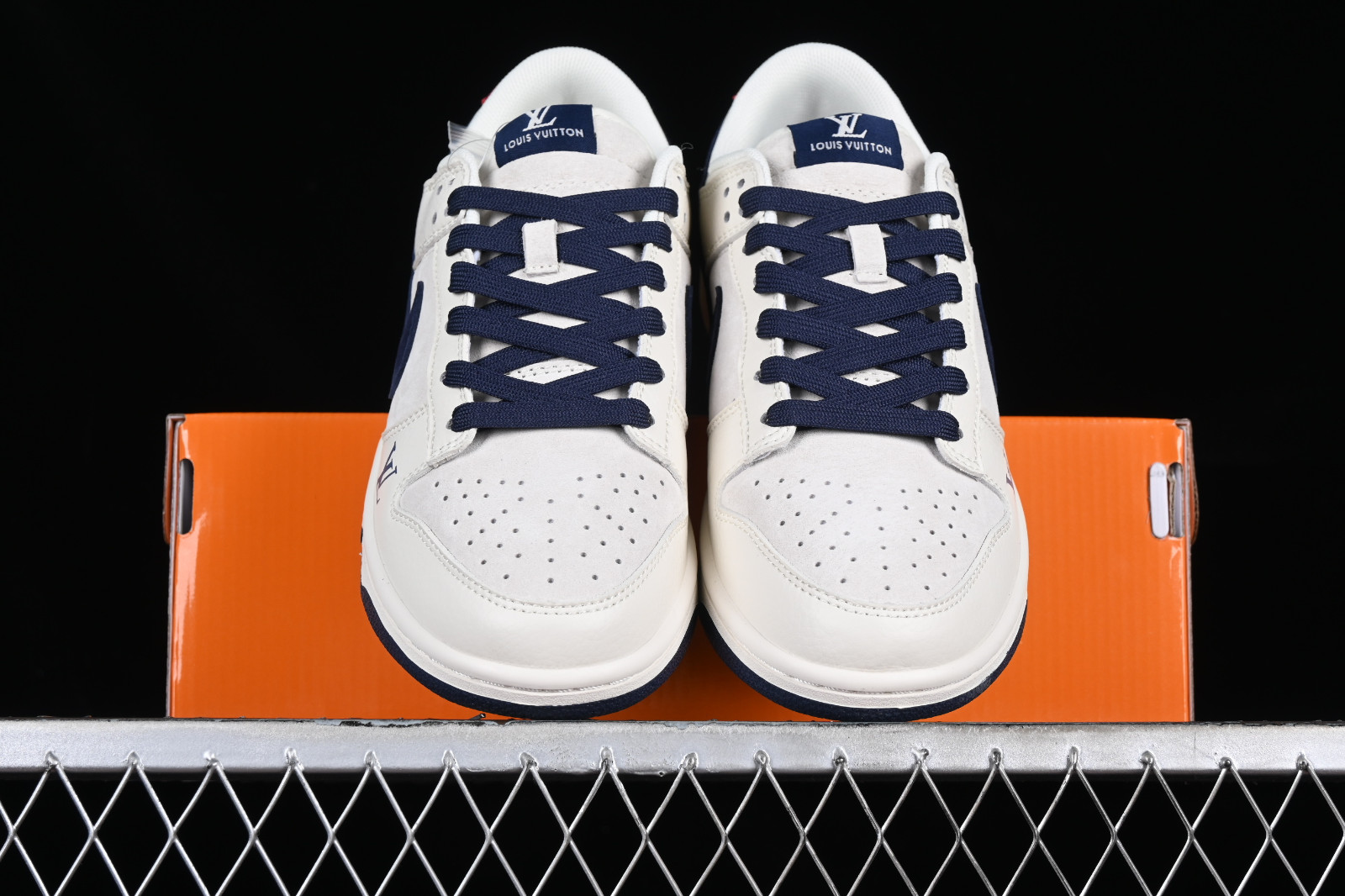 LV Style Dunk High 125 Navy detail 4