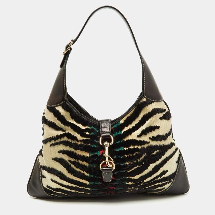 Gucci Style Cloud X 135 Zebra detail 4