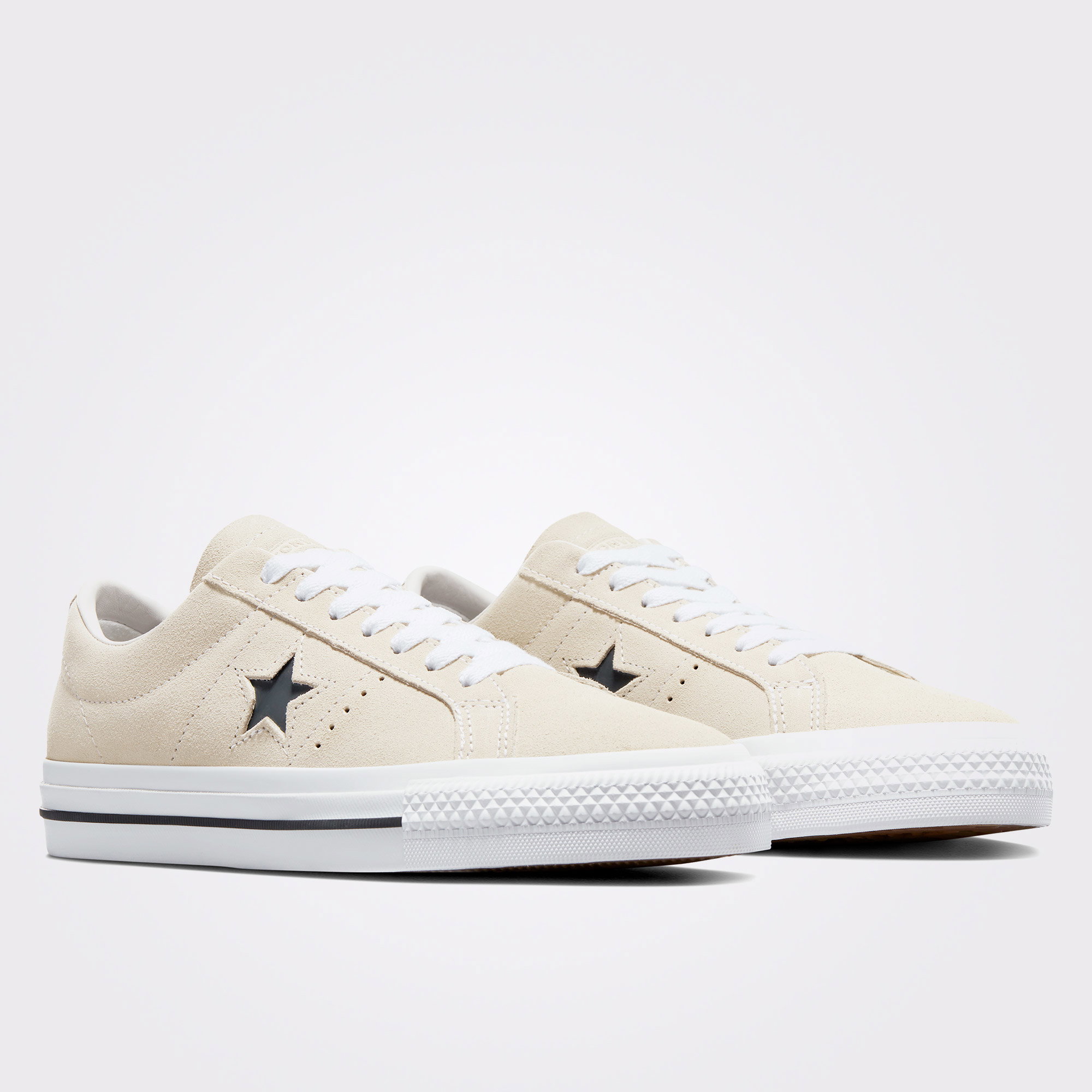 LV Style One Star Pro 138 Beluga detail 4