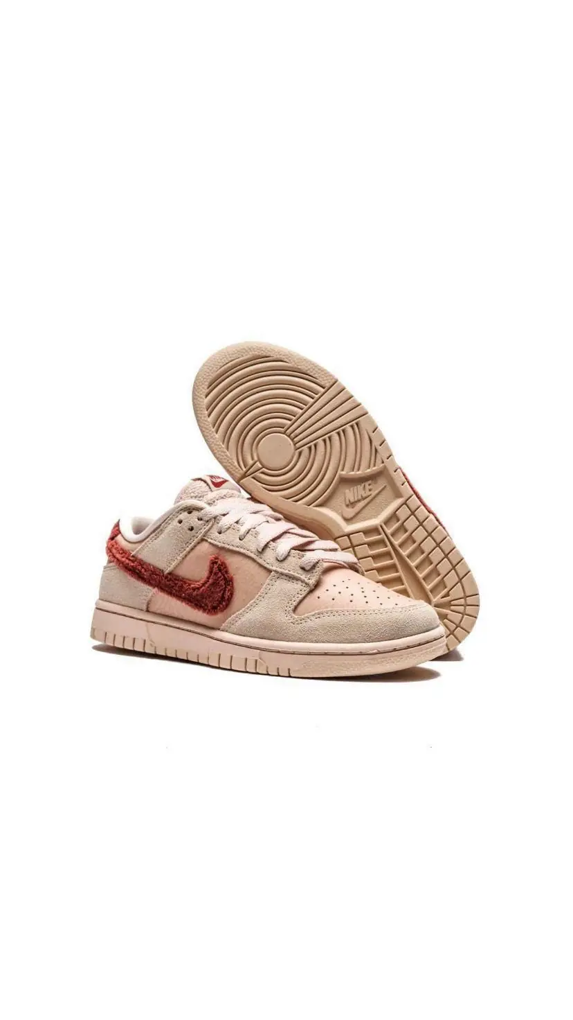 Valentino Style Dunk Low 140 Sail detail 3