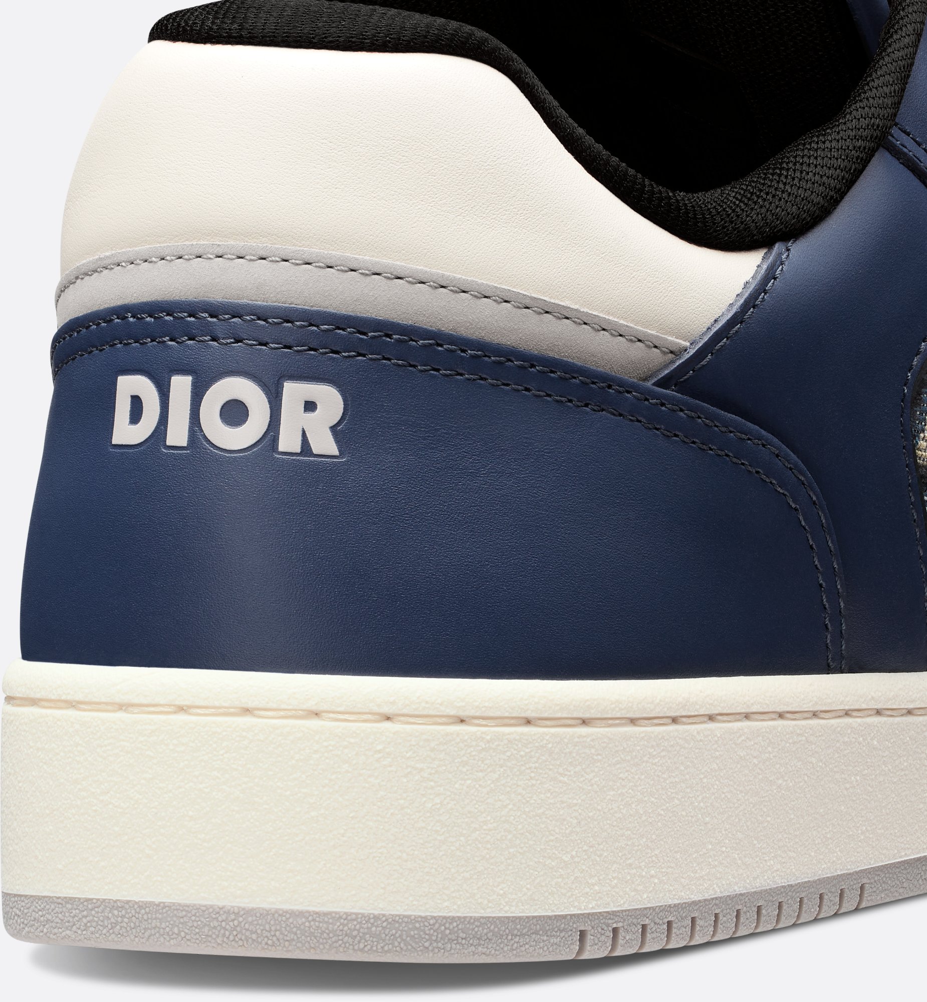 Dior Style Ace Sneaker 141 Sail detail 2