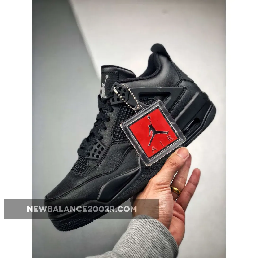 New Balance Style Air Jordan 4 Retro 152 Onyx detail 3