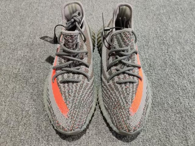 Yeezy Style Ace Sneaker 172 Beluga detail 3