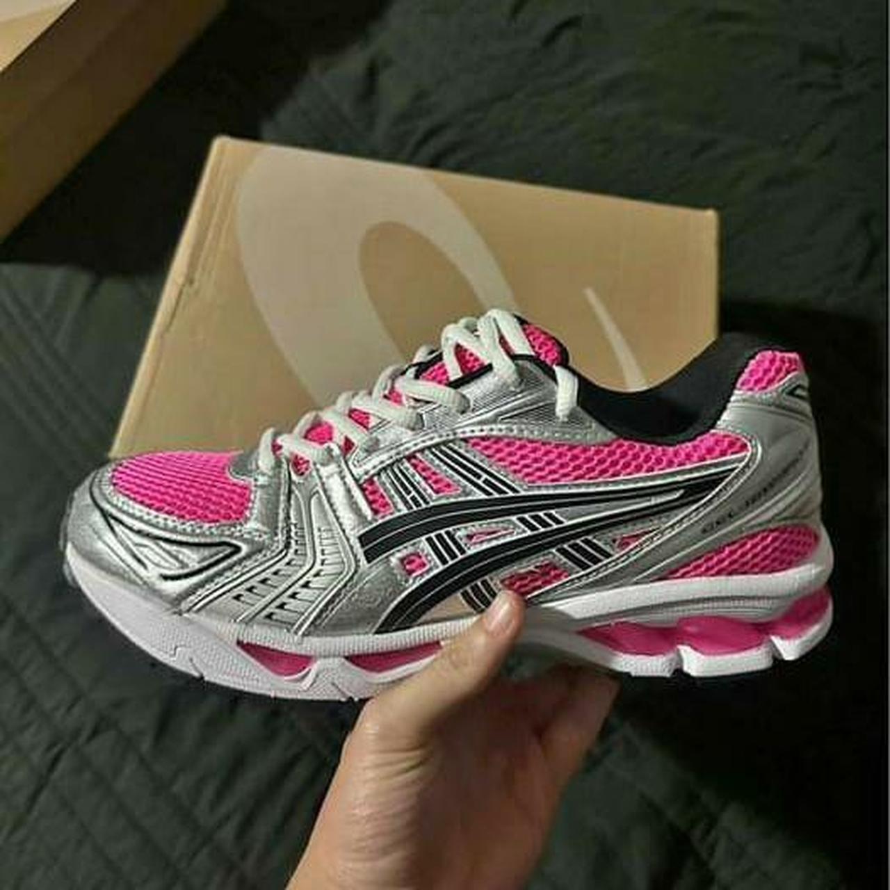 Asics Style 550 174 Rust Pink detail 2