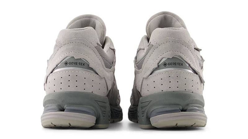 Gucci Style 2002R 209 Wolf Grey detail 3