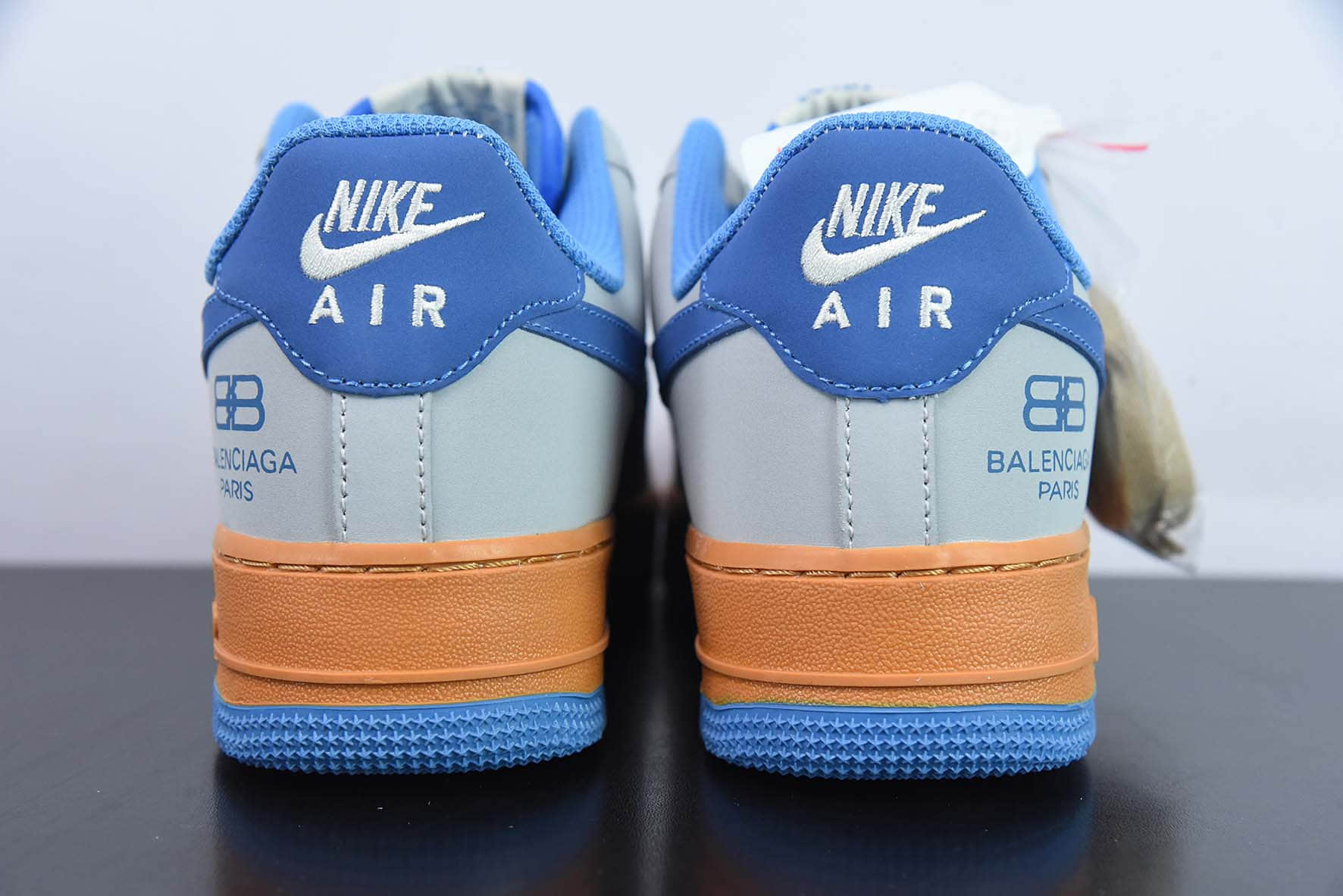 Balenciaga Style Air Force 1 Low 215 Beluga detail 3