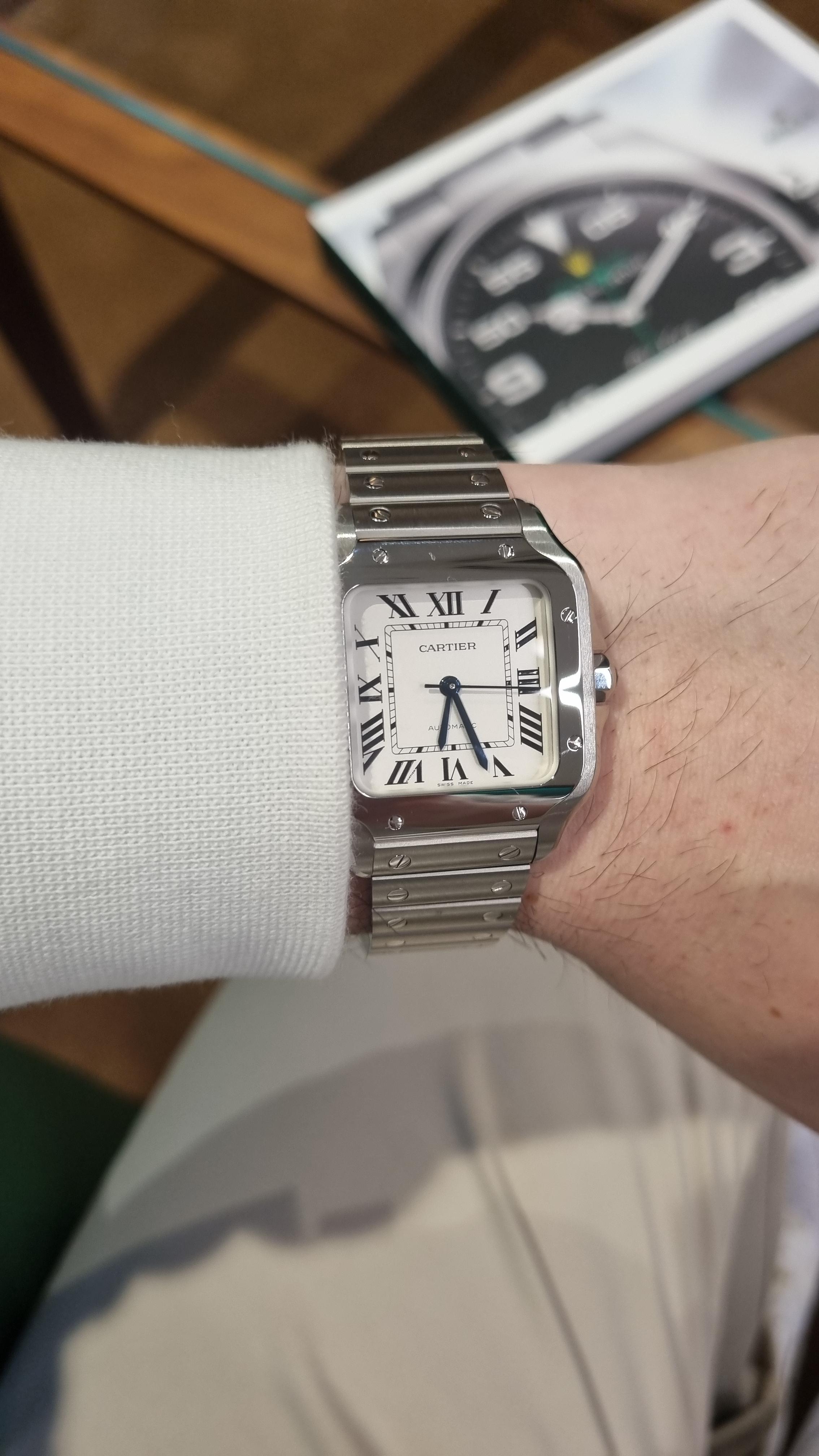 Omega Style Santos Medium 28 Ceramic Bezel detail 2