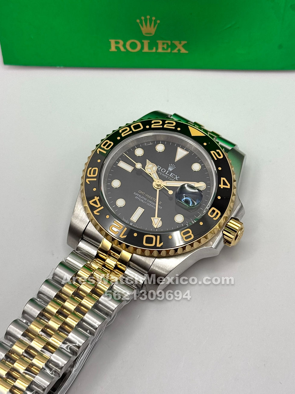 Rolex Style GMT-Master II 33 Two-Tone Gold detail 4