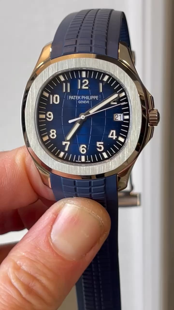 AP Style Aquanaut 5167 75 Blue Dial / Steel detail 2