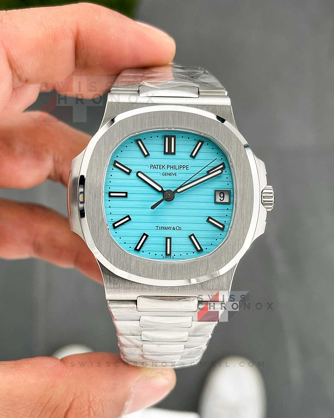 Richard Mille Style Nautilus 5711 105 Blue Dial / Steel detail 2