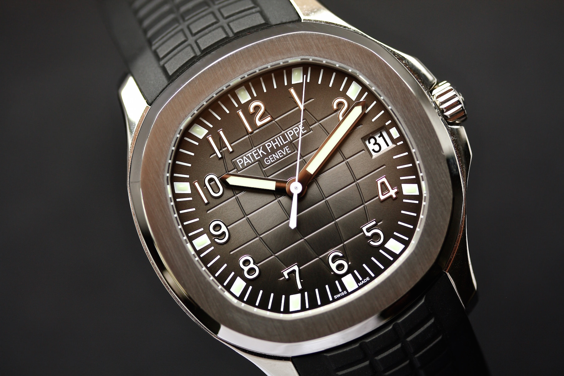 Cartier Style Aquanaut 5167 155 Silver Dial / Leather detail 2