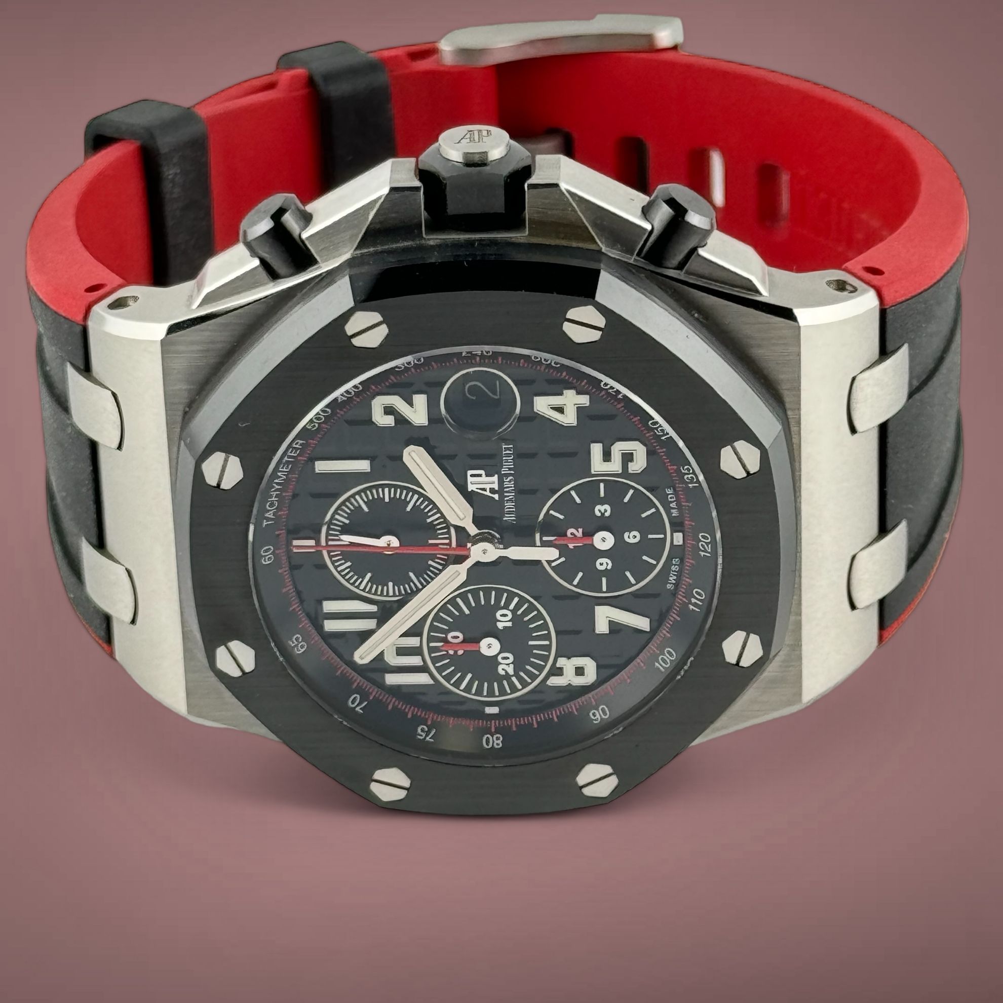 IWC Style Royal Oak Offshore 108 Ceramic Bezel detail 3