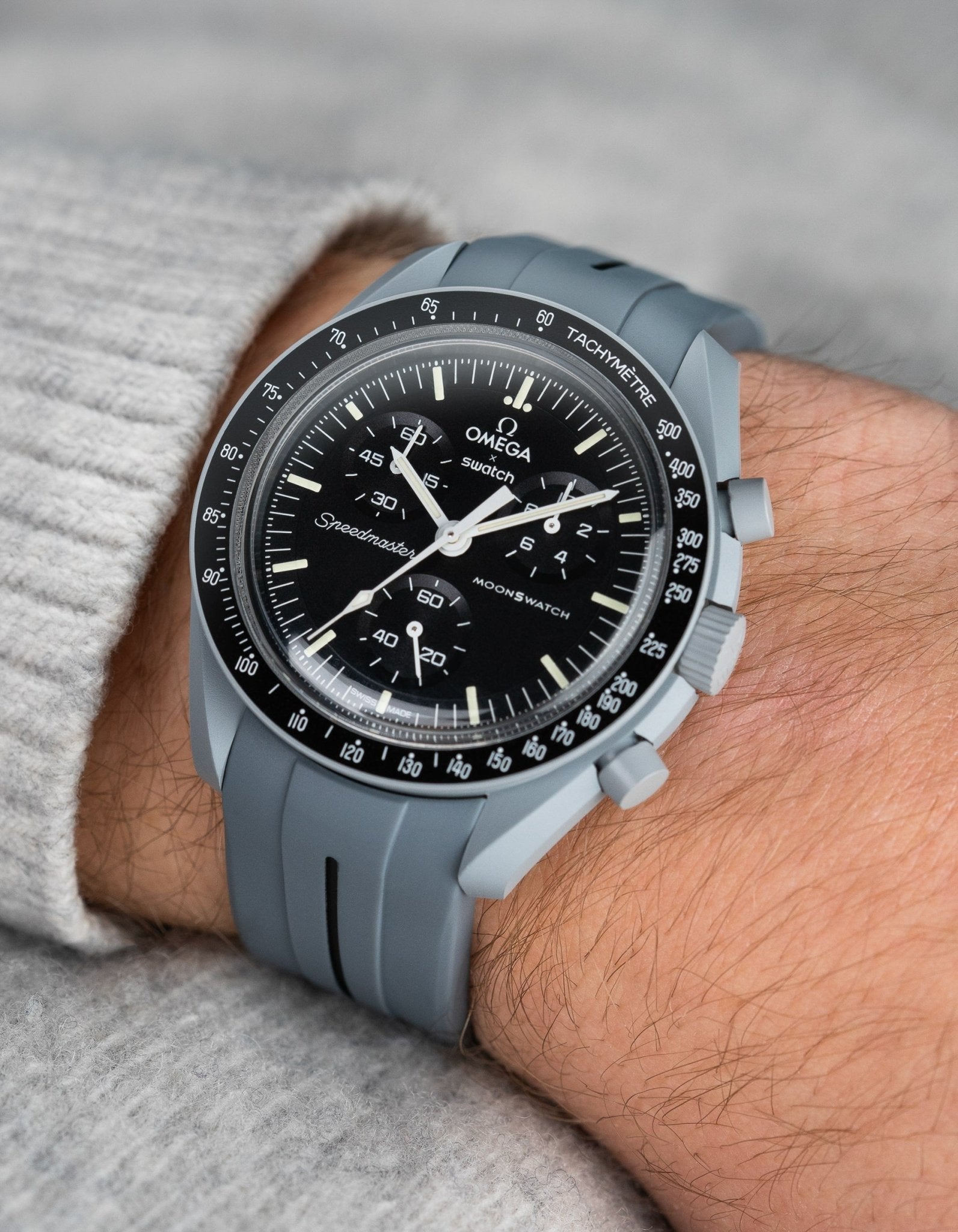 Panerai Style Speedmaster Moonwatch 126 Grey Dial / Rubber detail 4