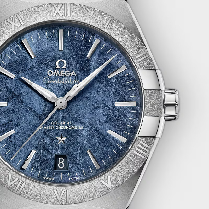 Omega Style Luminor Marina 140 Meteorite Dial detail 3