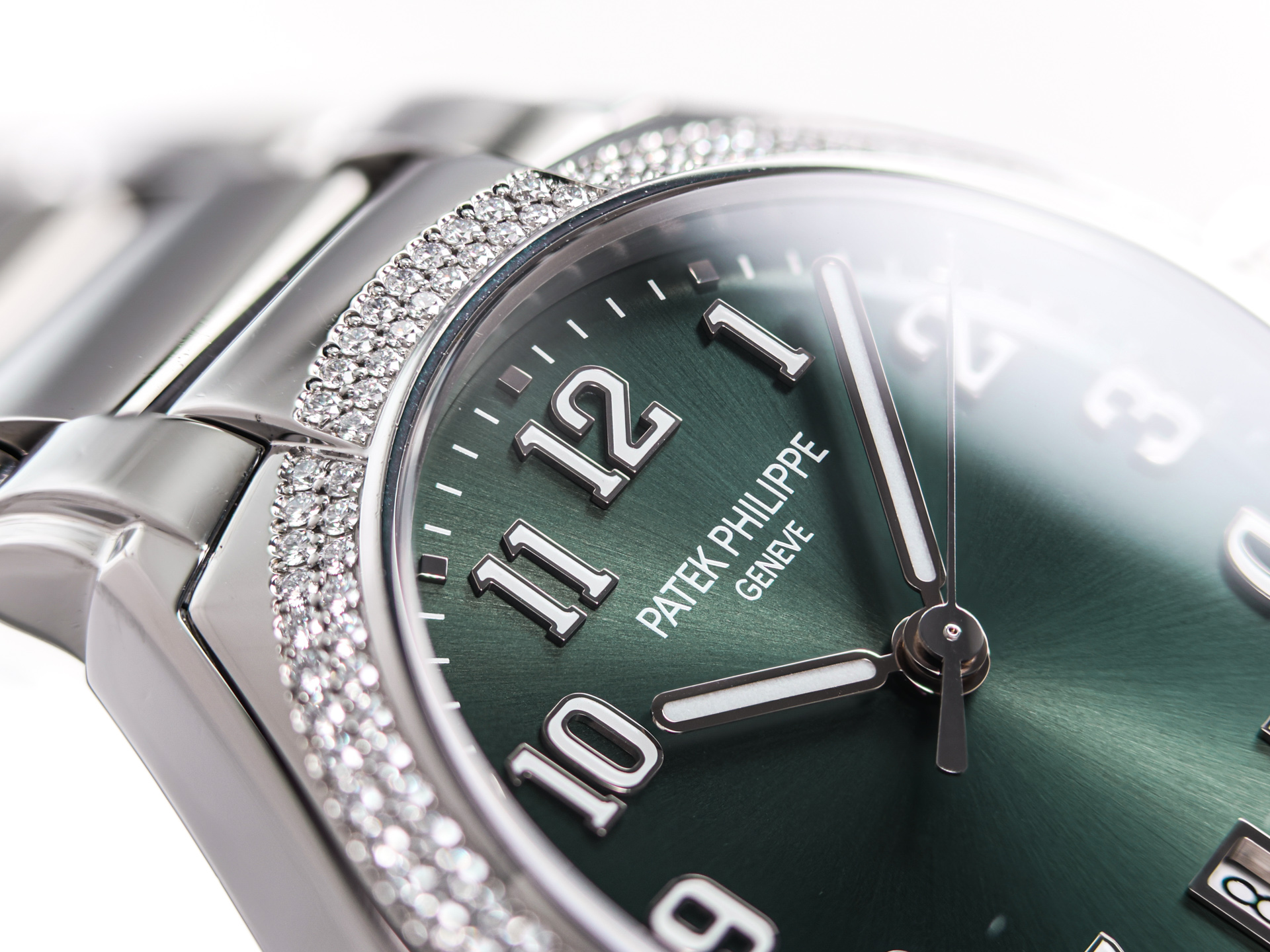 AP Style RM 011 142 Green Dial / Steel detail 4