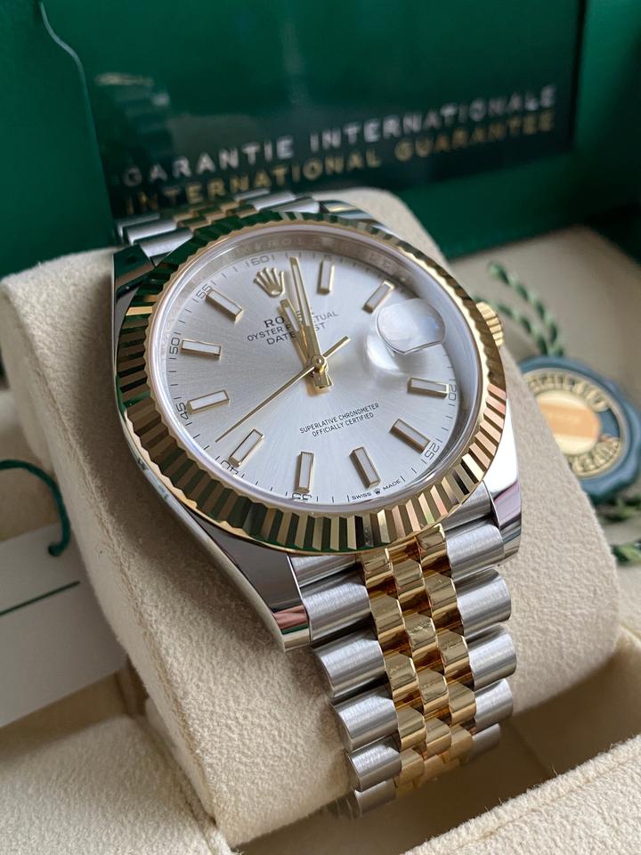 AP Style Datejust 41 172 Two-Tone Gold detail 3