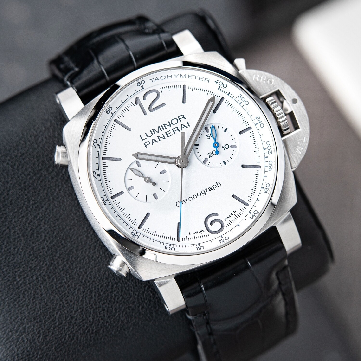 Panerai Style Carrera Chrono 194 Silver Dial / Leather detail 4