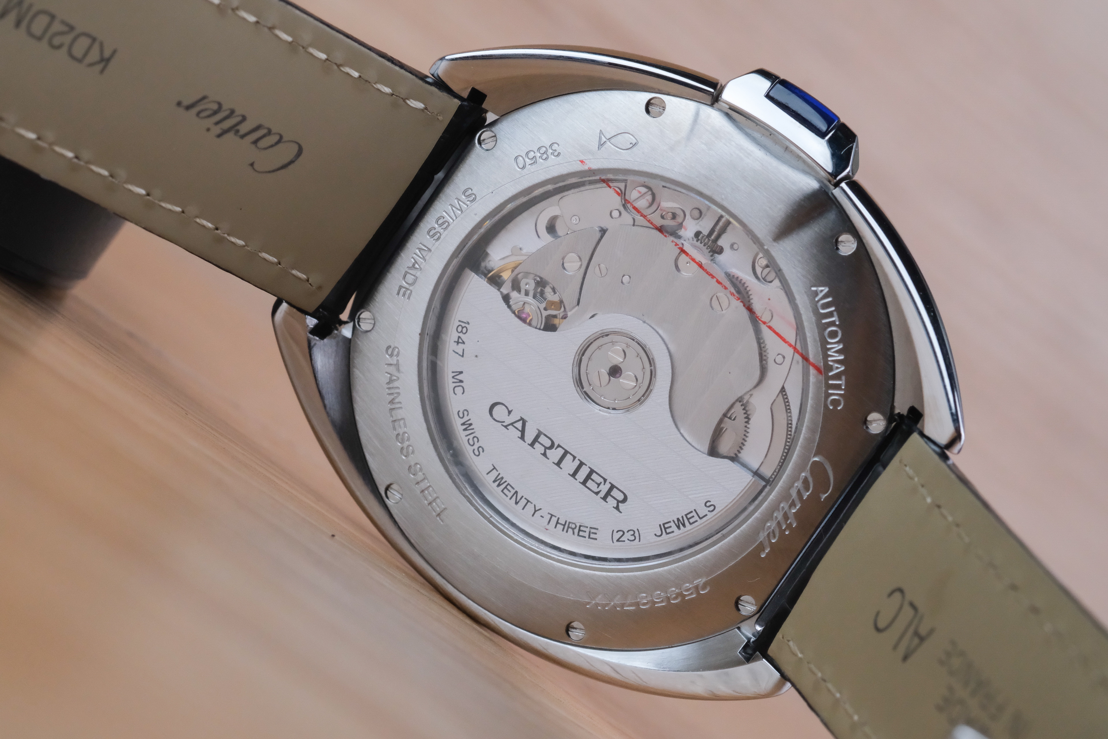 Cartier Style Explorer 40 195 Meteorite Dial detail 2