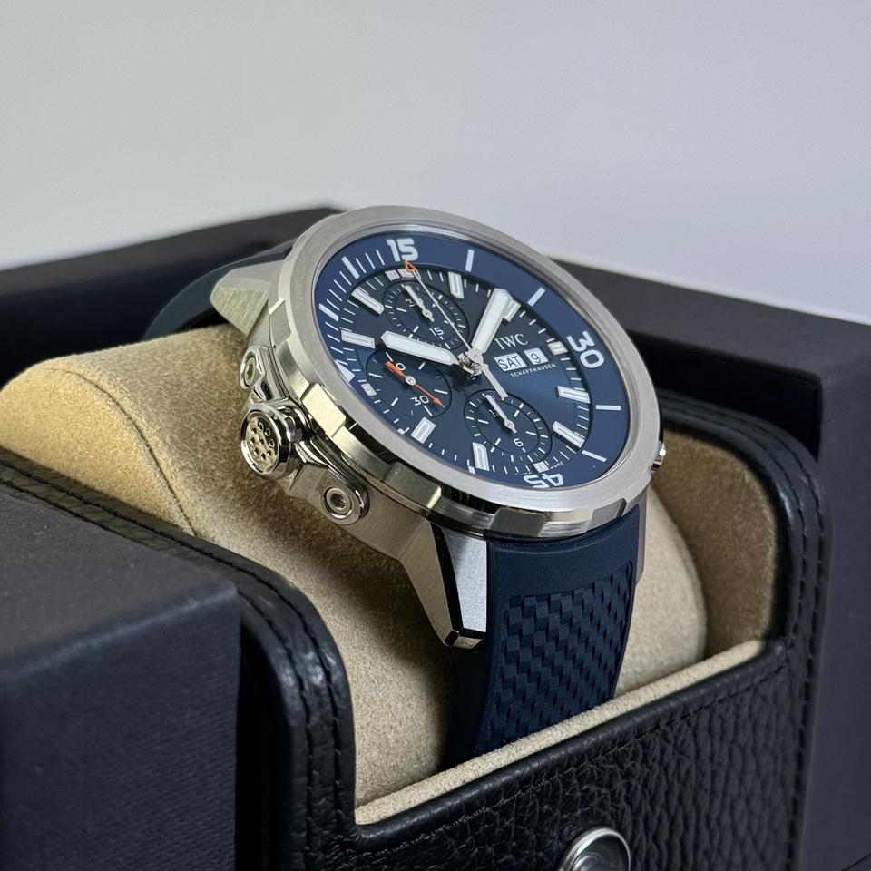 IWC Style Big Bang 44 199 Blue Dial / Steel detail 4