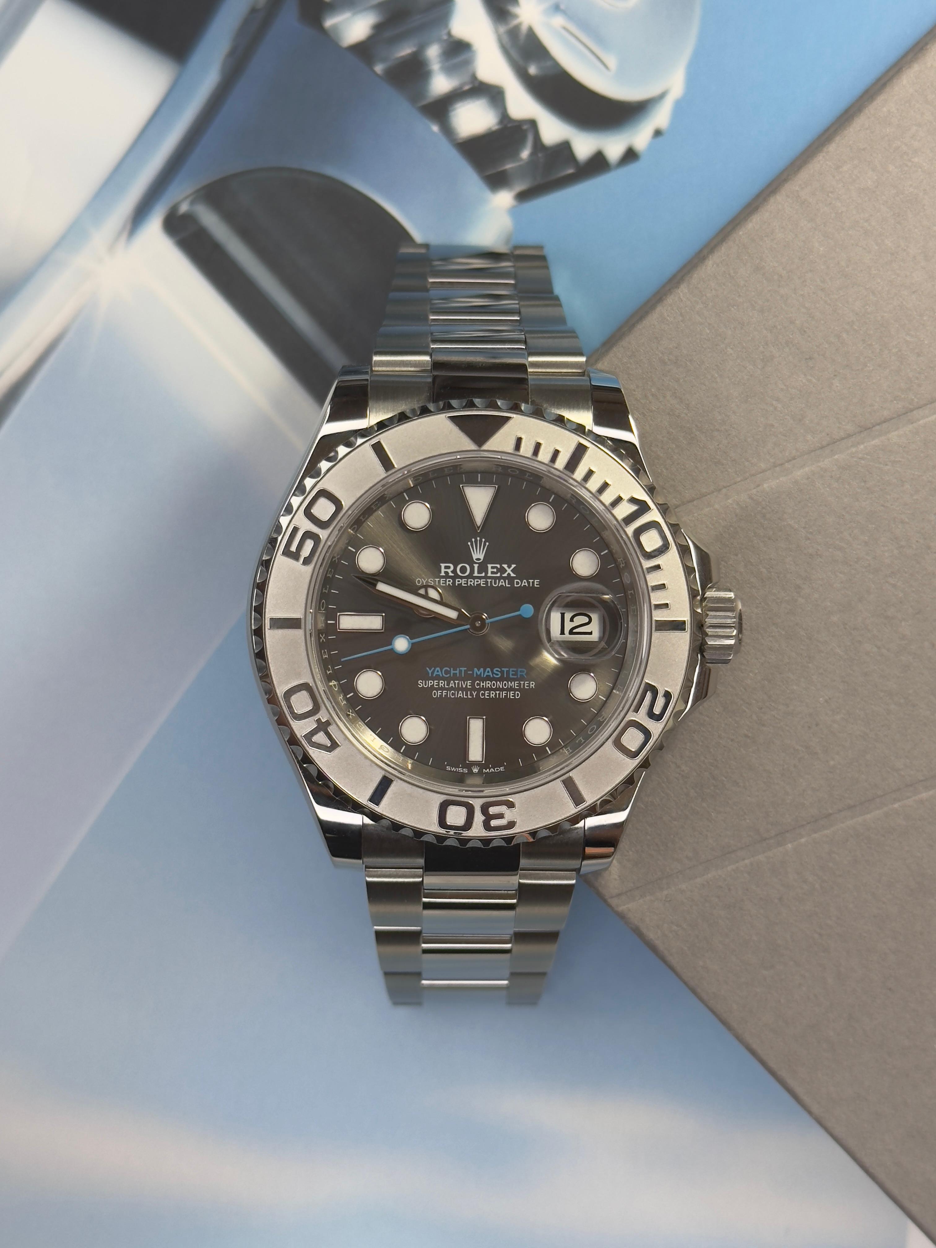 Rolex Style Yacht-Master 40 245 Grey Dial / Rubber detail 4
